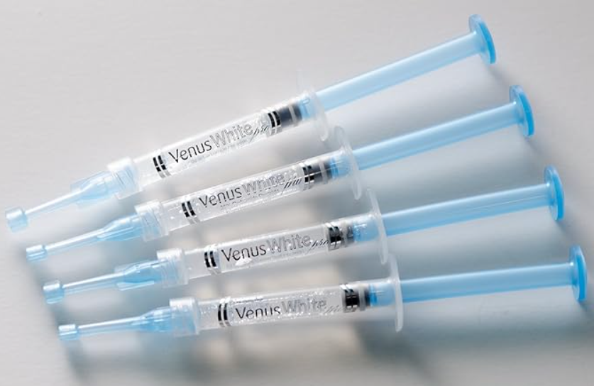 2 Custom whitening trays w/ 3 Venus White Pro 35% Syringes